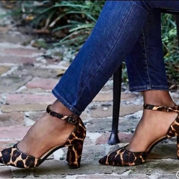 Leopard Print Ankle Strap Alex Marie Block Heel Women’s Sandals - Picture 2 of 12